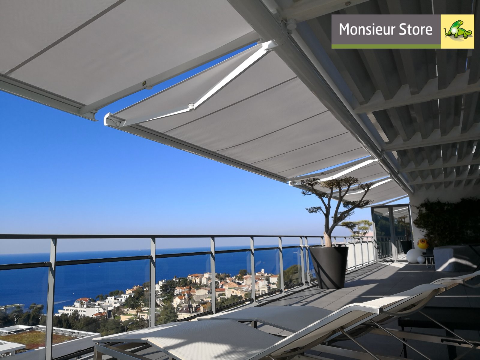 Monsieur Store Marseille - Store banne Optimo, entre technologie et  robustesse